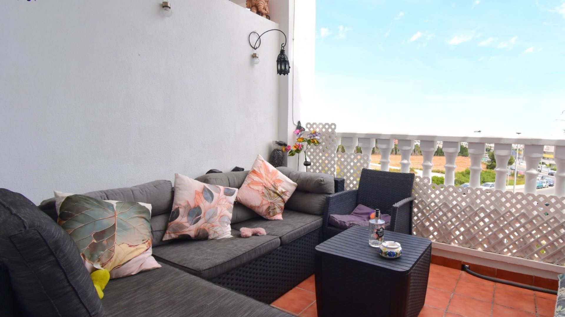 Reventa - Apartamentos -
Orihuela Costa - Villamartín