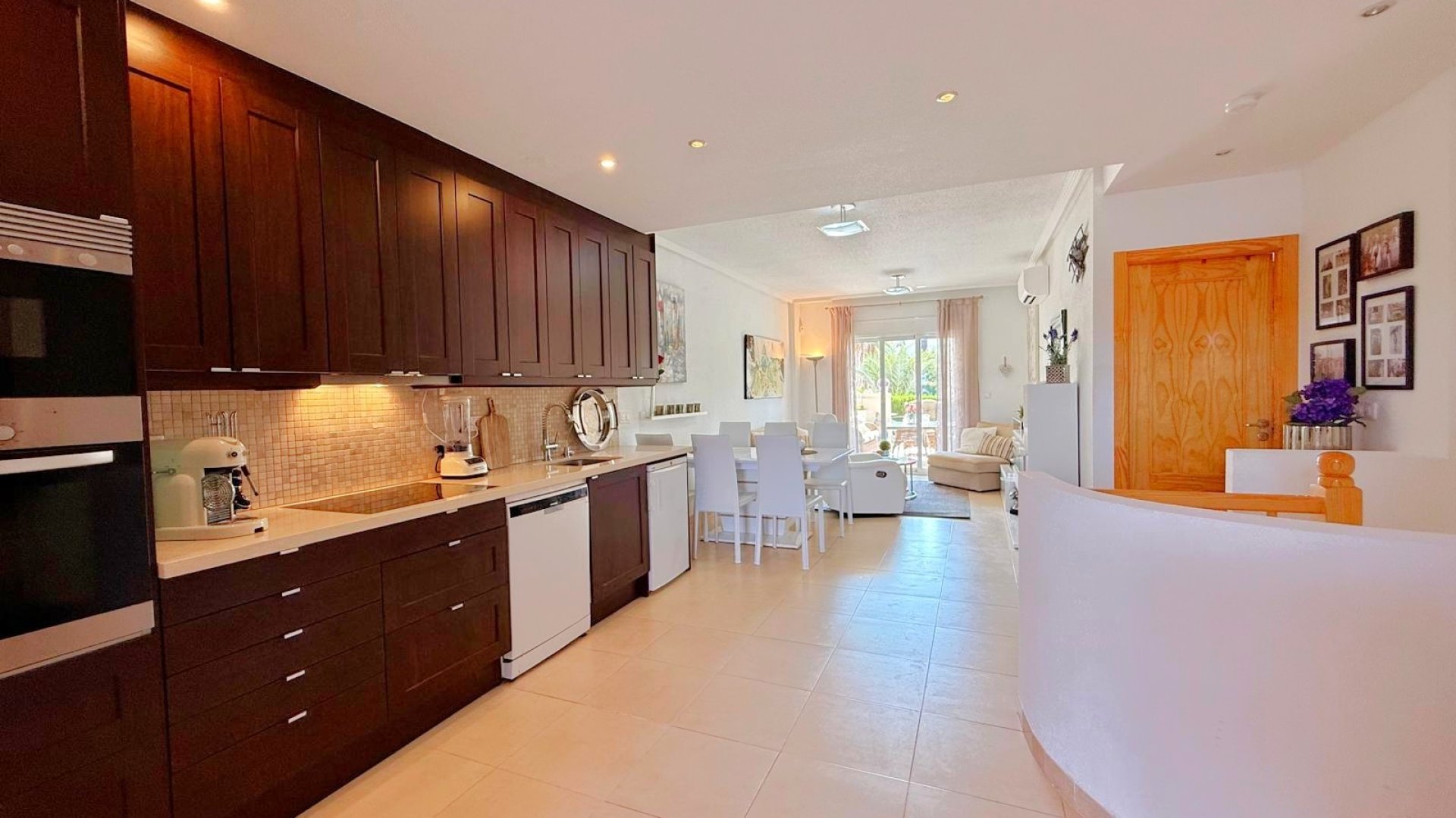 Reventa - Apartamentos -
Orihuela Costa - Villamartín