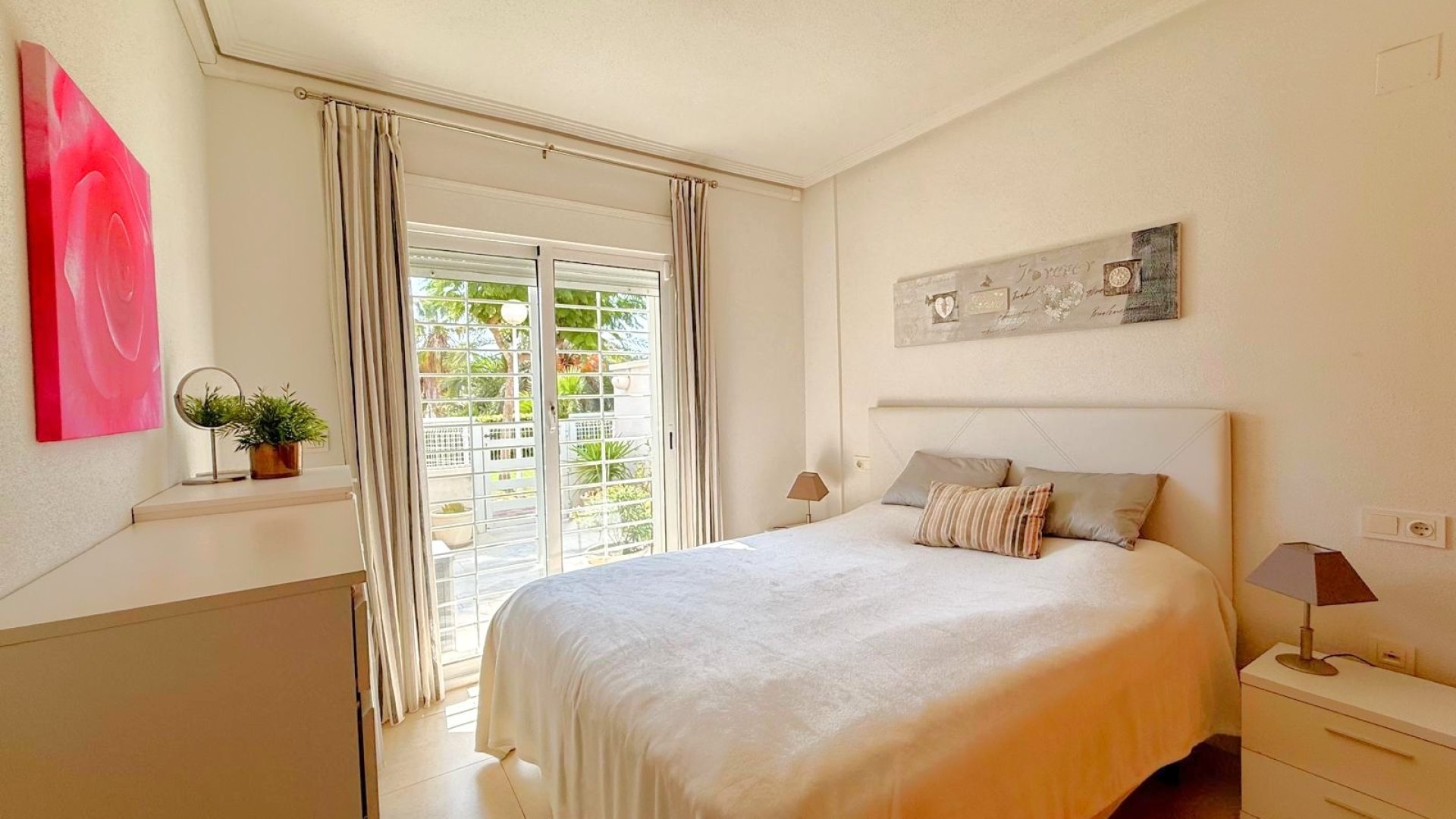 Reventa - Apartamentos -
Orihuela Costa - Villamartín