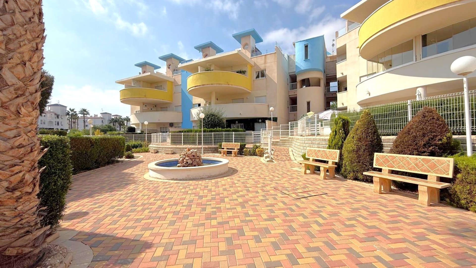 Reventa - Apartamentos -
Orihuela Costa - Villamartín