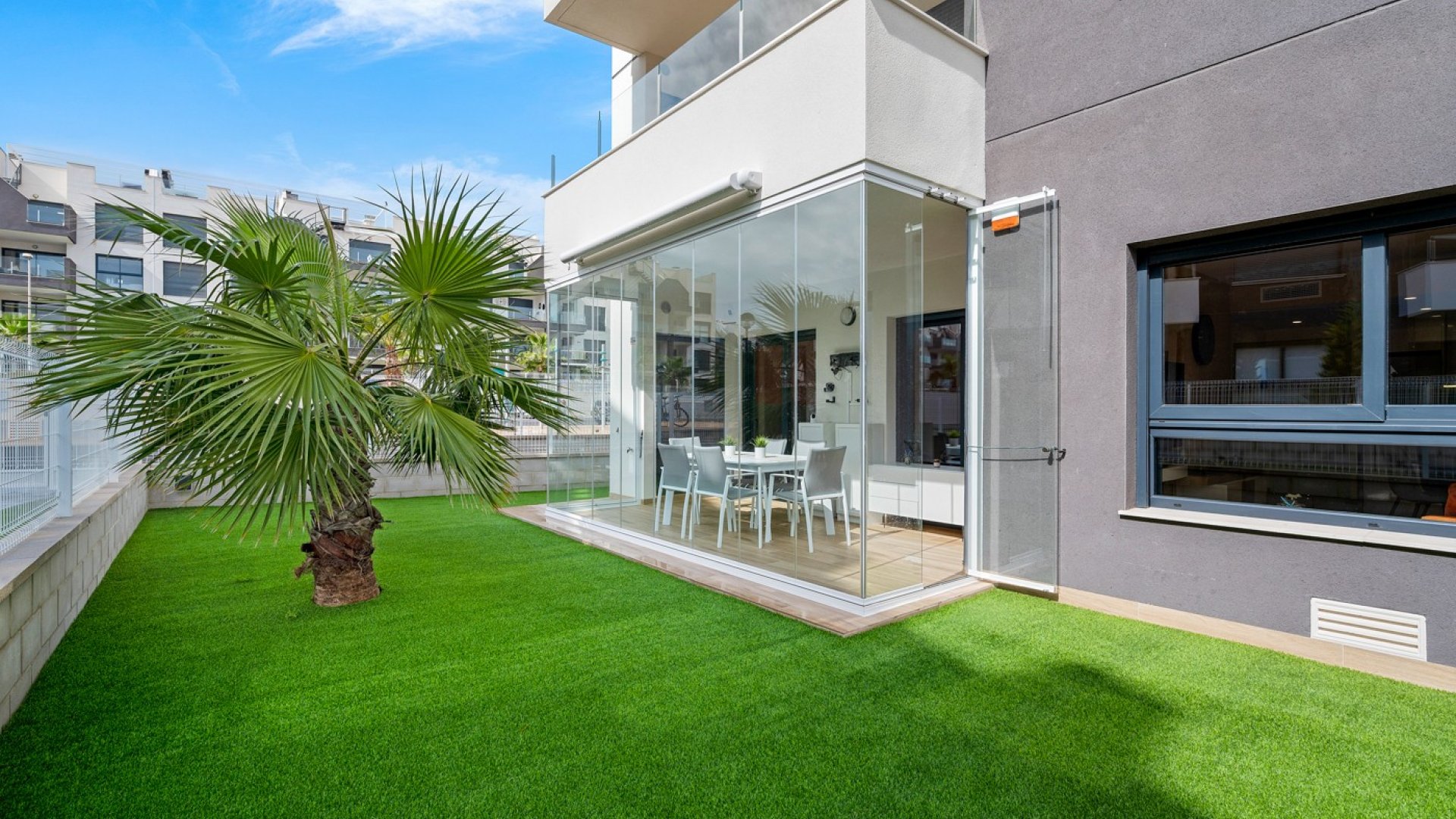 Reventa - Apartamentos -
Orihuela Costa - Villamartín