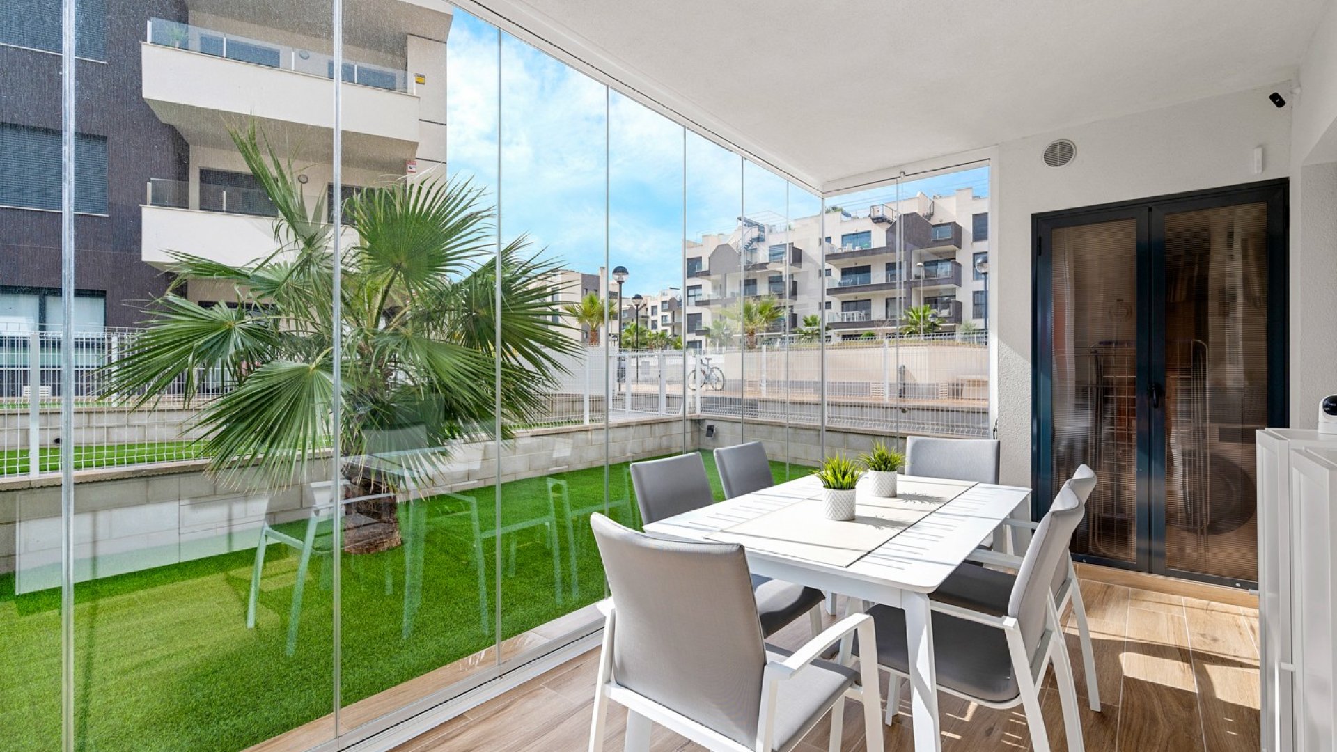 Reventa - Apartamentos -
Orihuela Costa - Villamartín