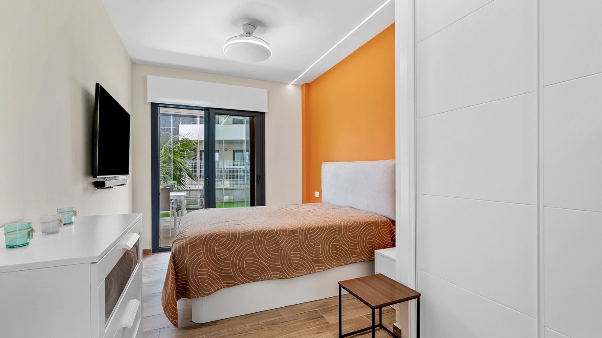 Reventa - Apartamentos -
Orihuela Costa - Villamartín