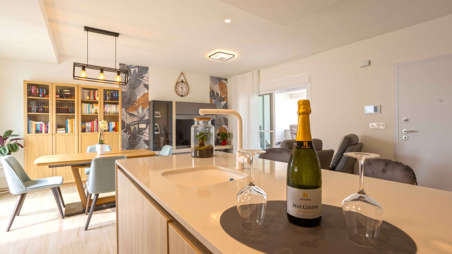 Reventa - Apartamentos -
Orihuela Costa - Villamartín