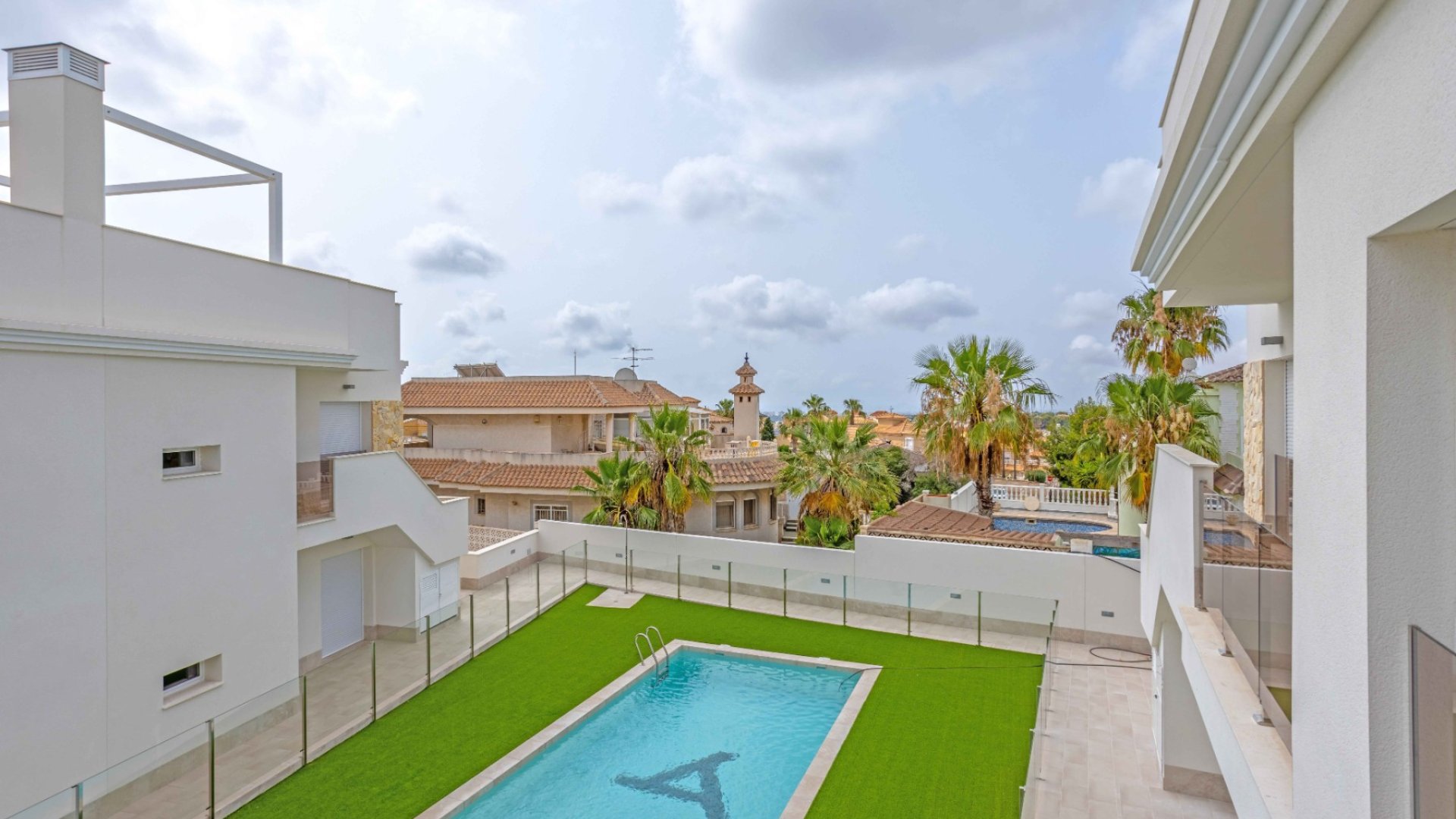 Reventa - Apartamentos -
Orihuela Costa - Villamartín