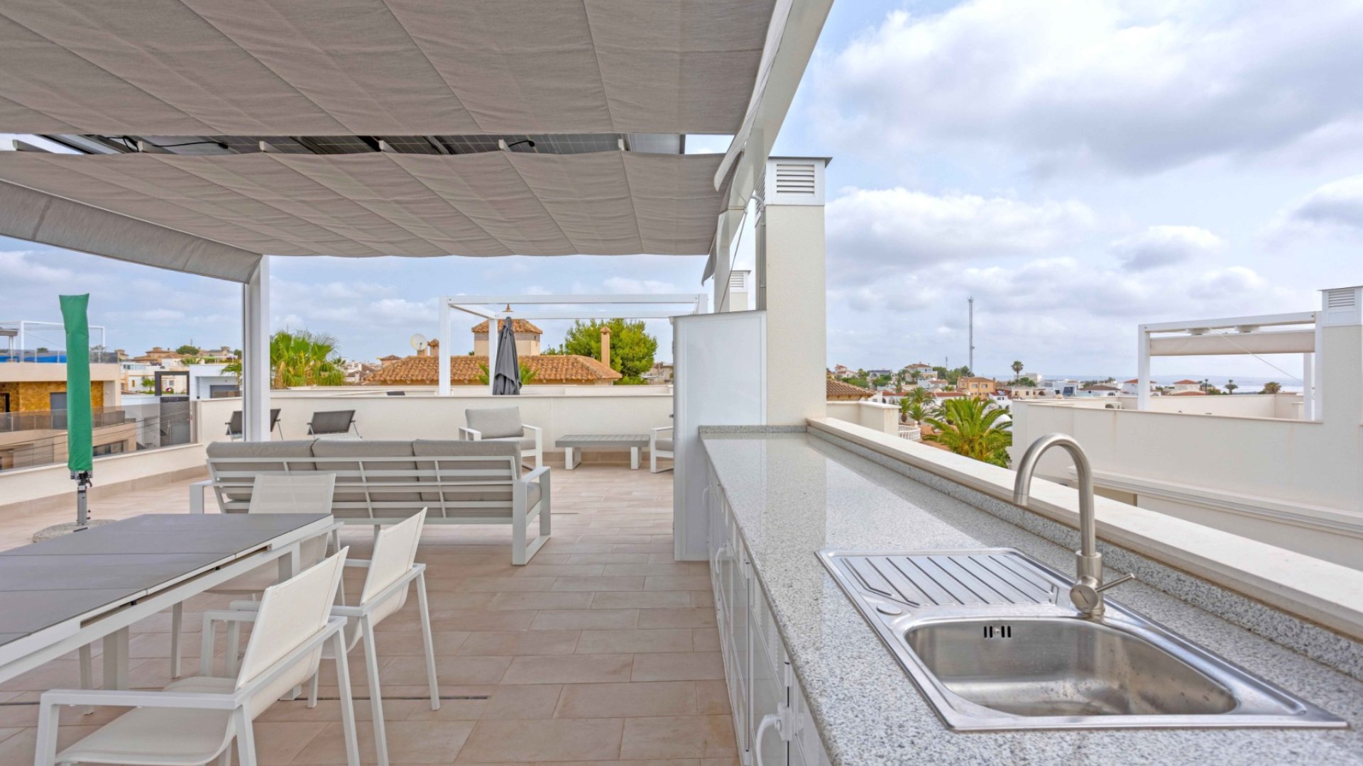Reventa - Apartamentos -
Orihuela Costa - Villamartín