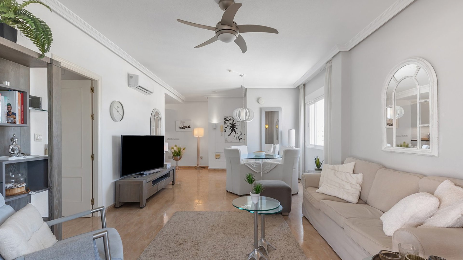 Reventa - Apartamentos -
Orihuela Costa - Villamartín