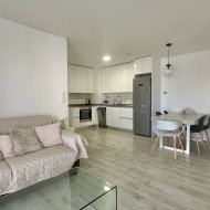 Reventa - Apartamentos -
Orihuela Costa - Villamartín