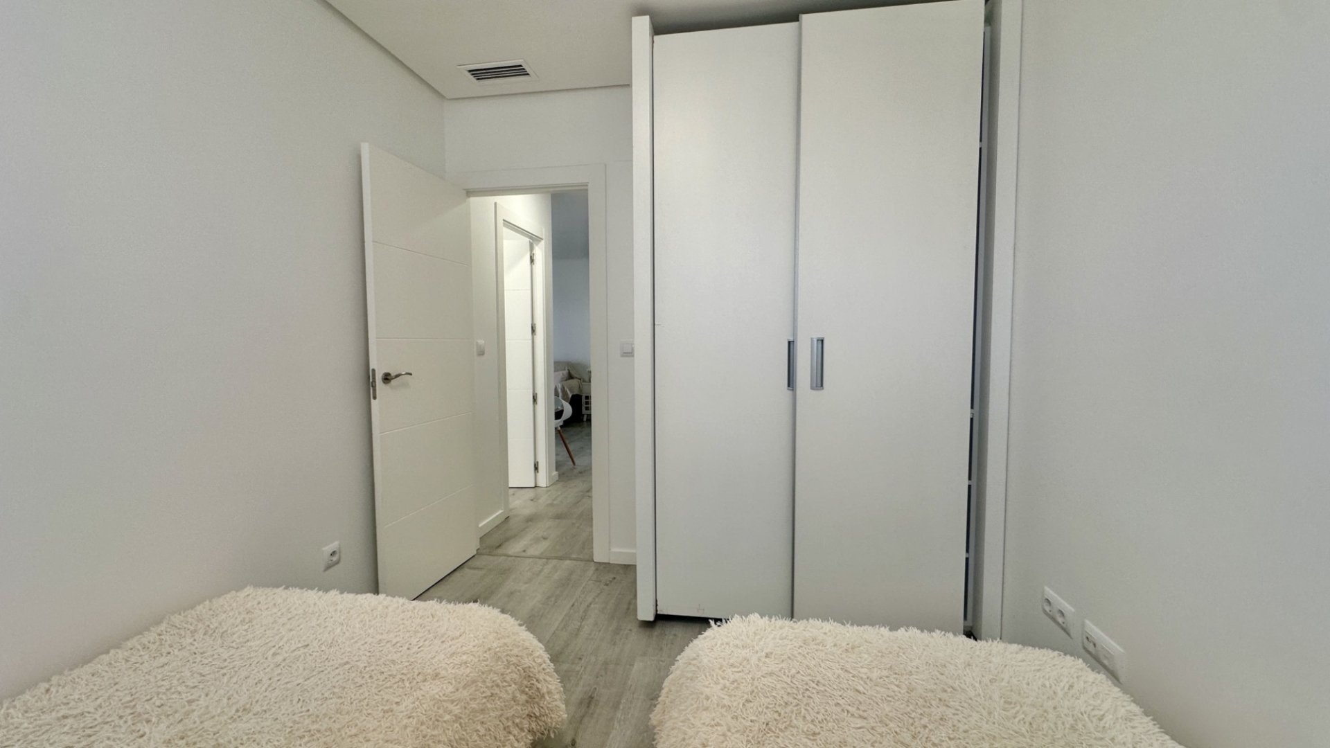 Reventa - Apartamentos -
Orihuela Costa - Villamartín