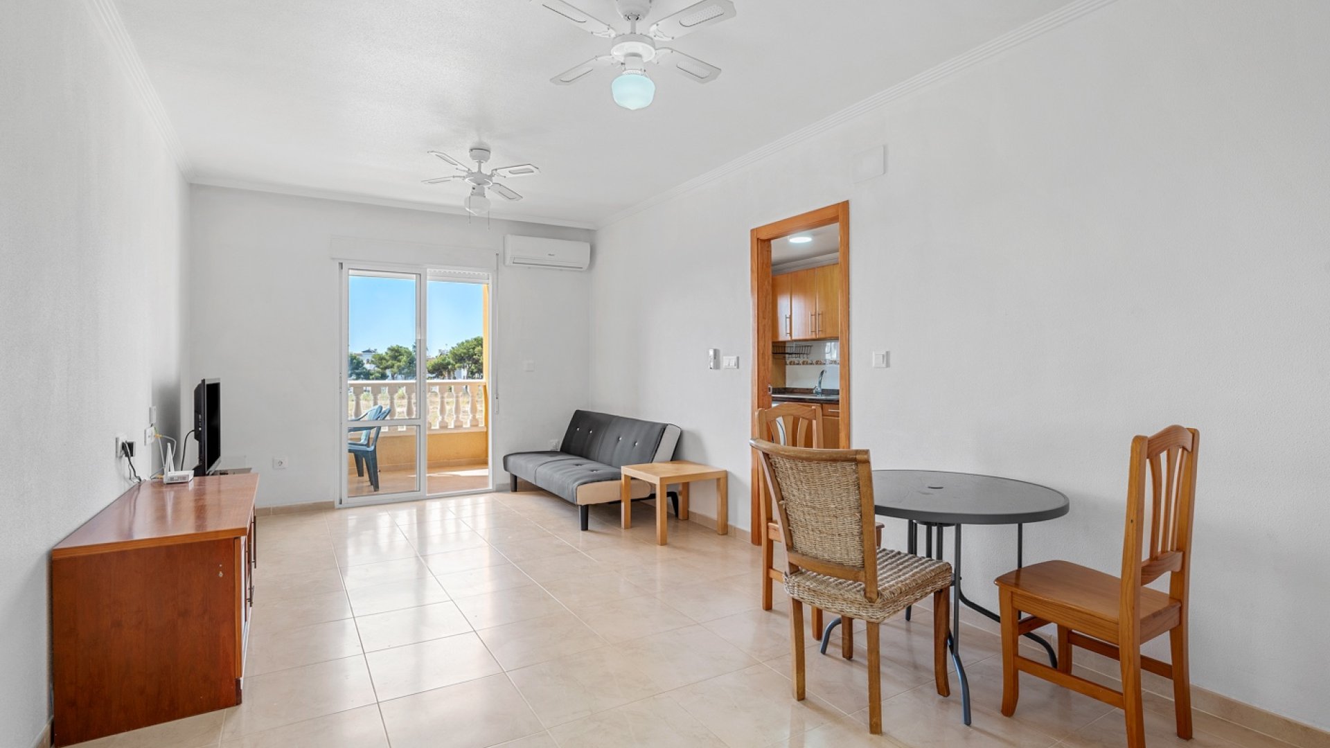 Reventa - Apartamentos -
Orihuela Costa