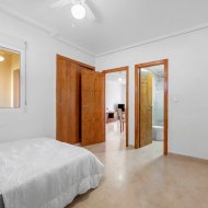 Reventa - Apartamentos -
Orihuela Costa
