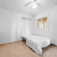 Reventa - Apartamentos -
Orihuela Costa