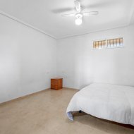 Reventa - Apartamentos -
Orihuela Costa