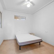 Reventa - Apartamentos -
Orihuela Costa