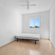 Reventa - Apartamentos -
Orihuela Costa