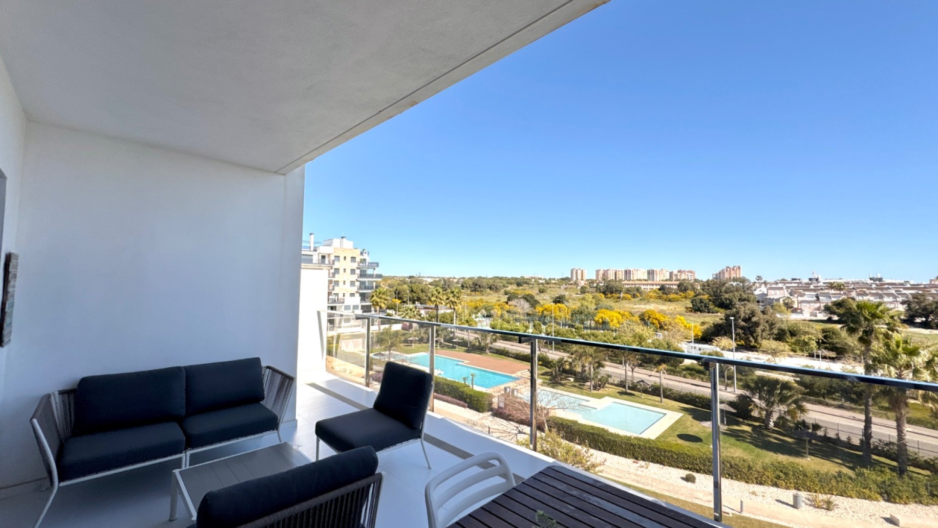 Reventa - Apartamentos -
Pilar de la Horadada - Mil Palmeras