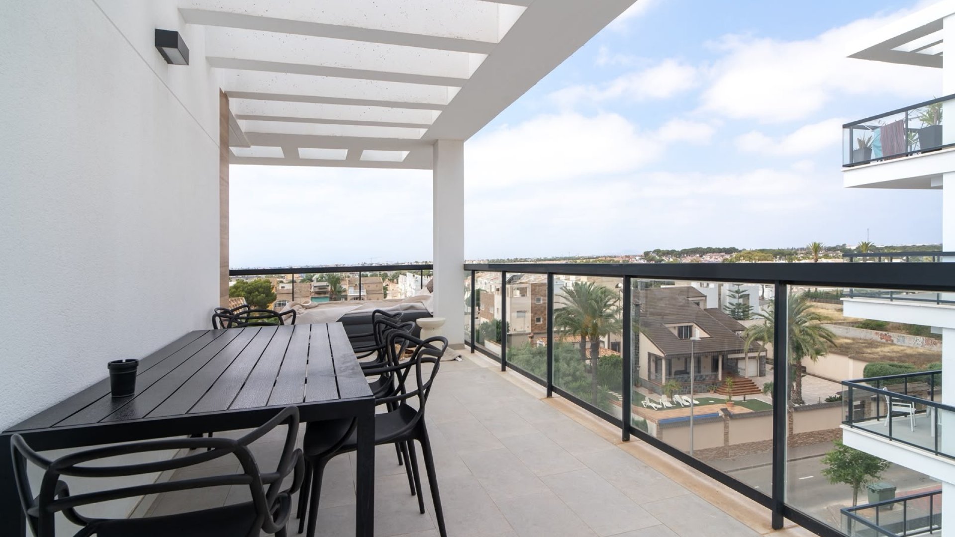 Reventa - Apartamentos -
Pilar de la Horadada - Mil Palmeras
