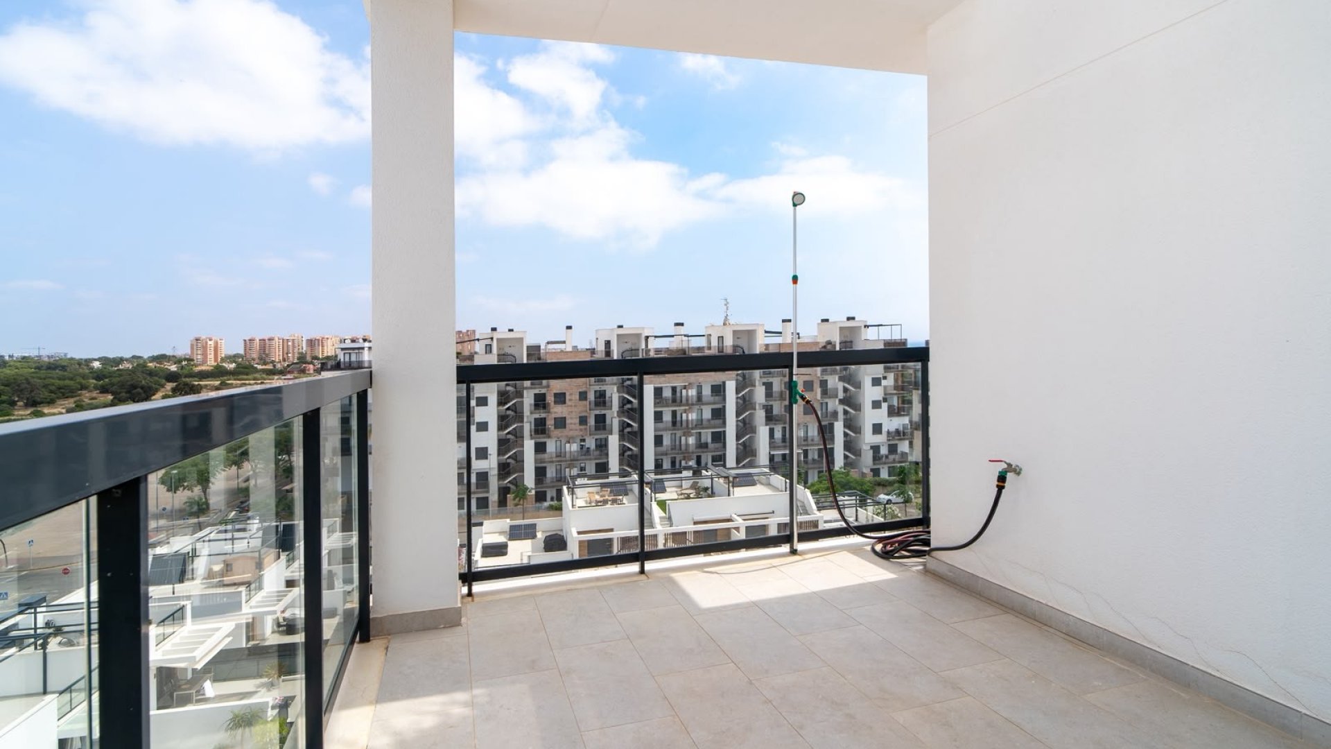 Reventa - Apartamentos -
Pilar de la Horadada - Mil Palmeras