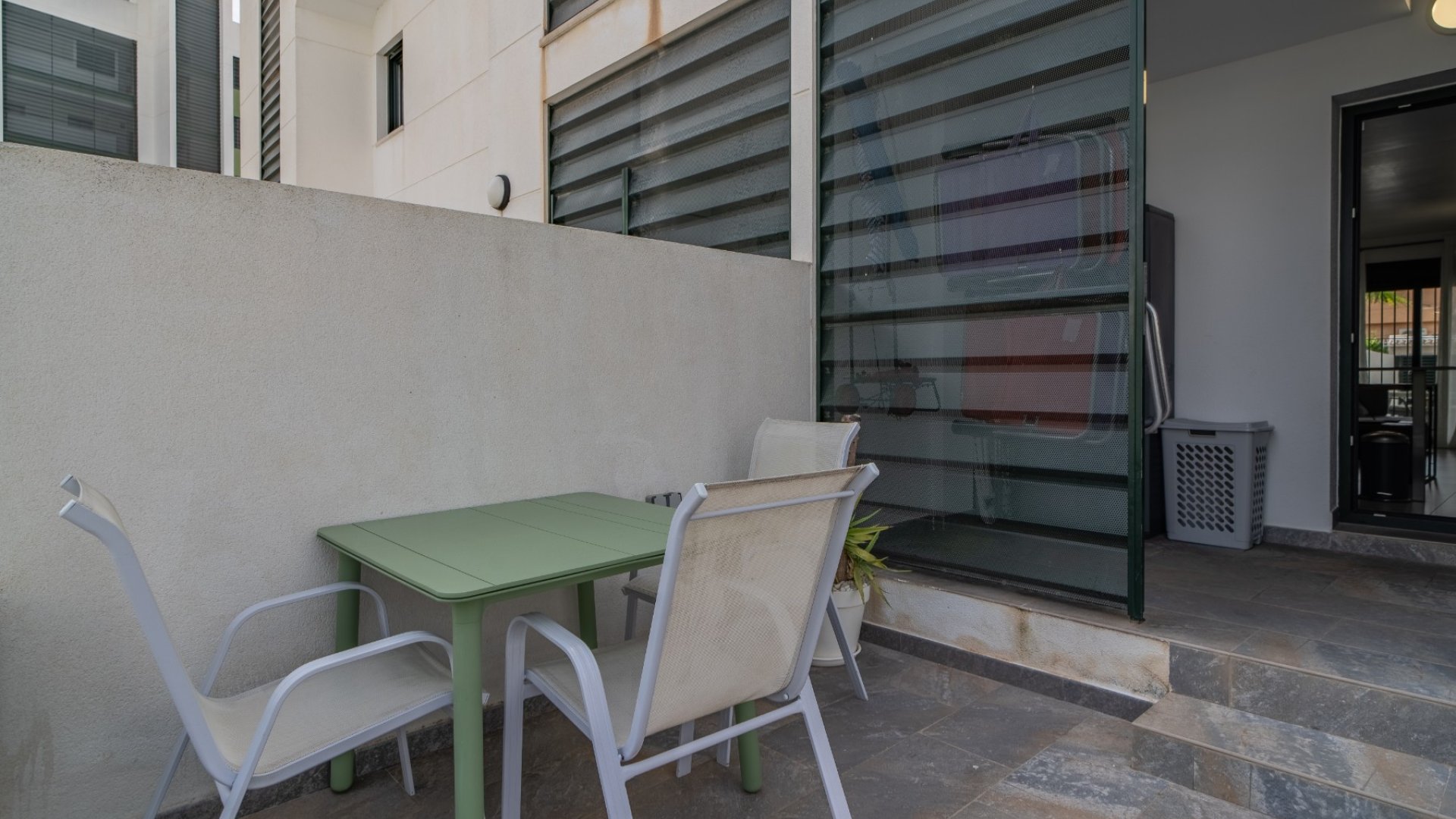 Reventa - Apartamentos -
Pilar de la Horadada - Mil Palmeras