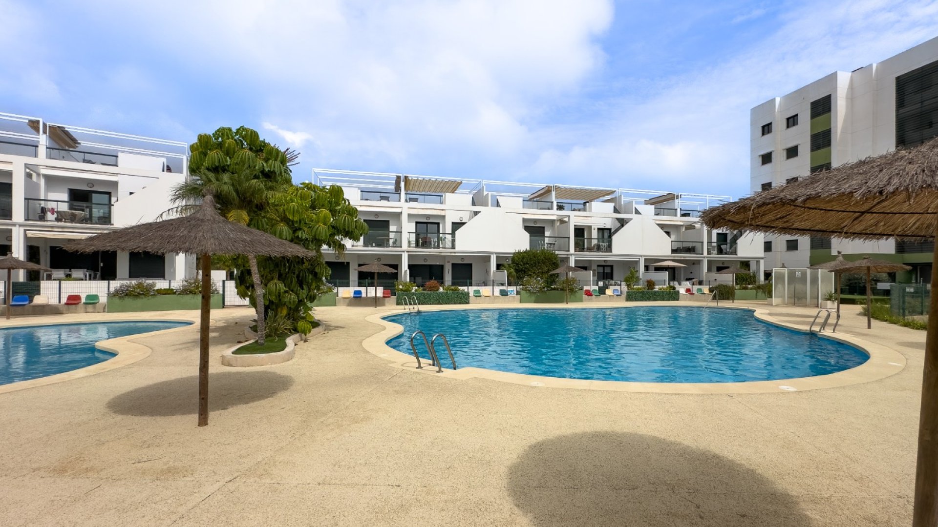 Reventa - Apartamentos -
Pilar de la Horadada - Mil Palmeras