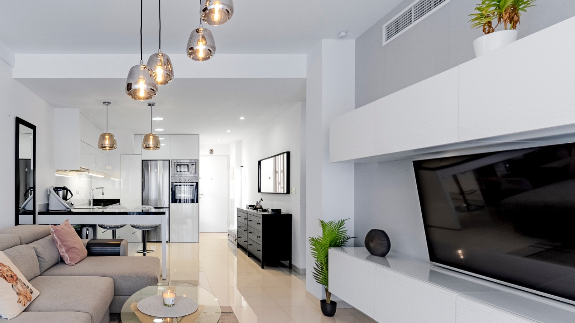 Reventa - Apartamentos -
Pilar de la Horadada - Mil Palmeras