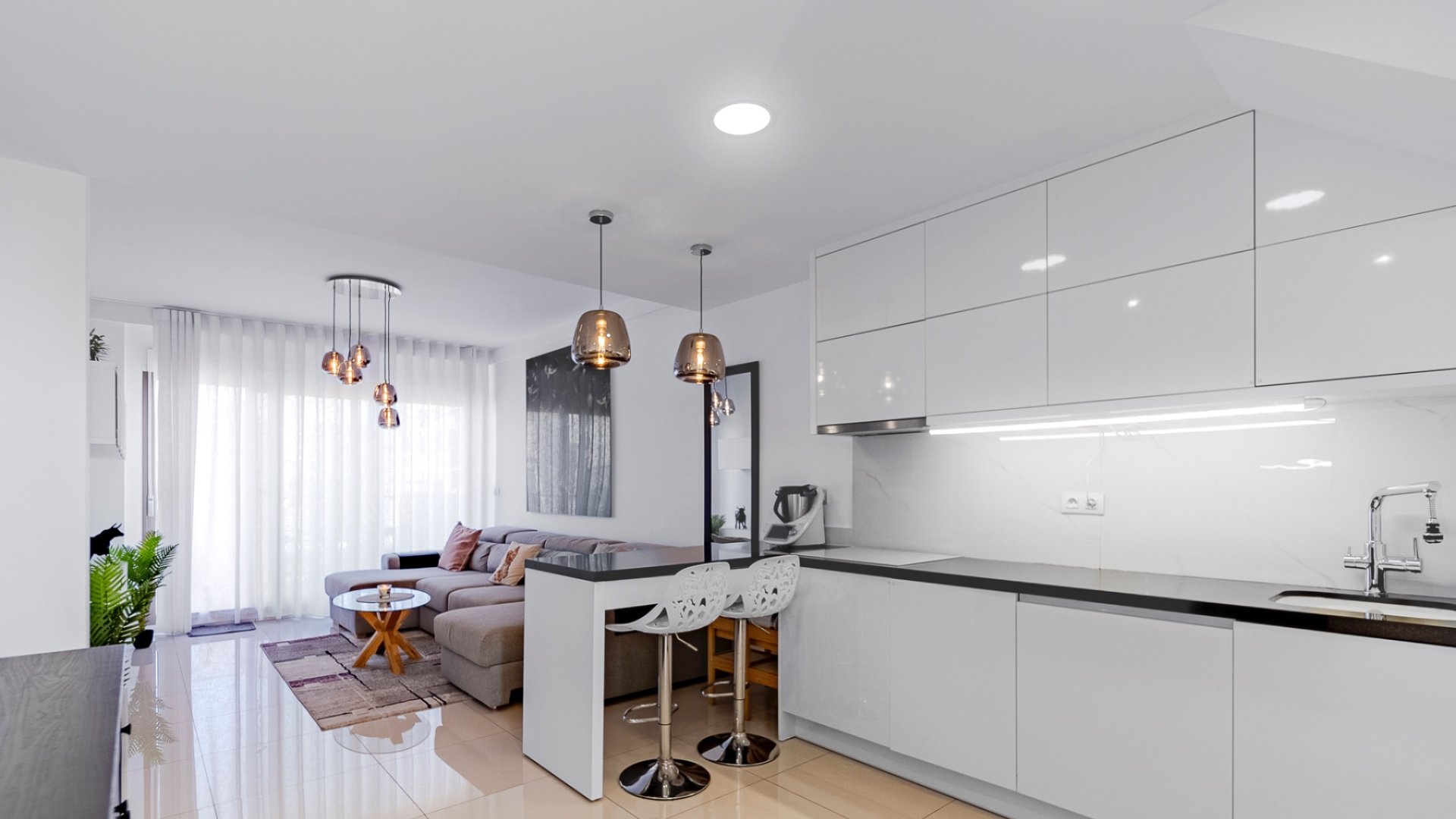 Reventa - Apartamentos -
Pilar de la Horadada - Mil Palmeras