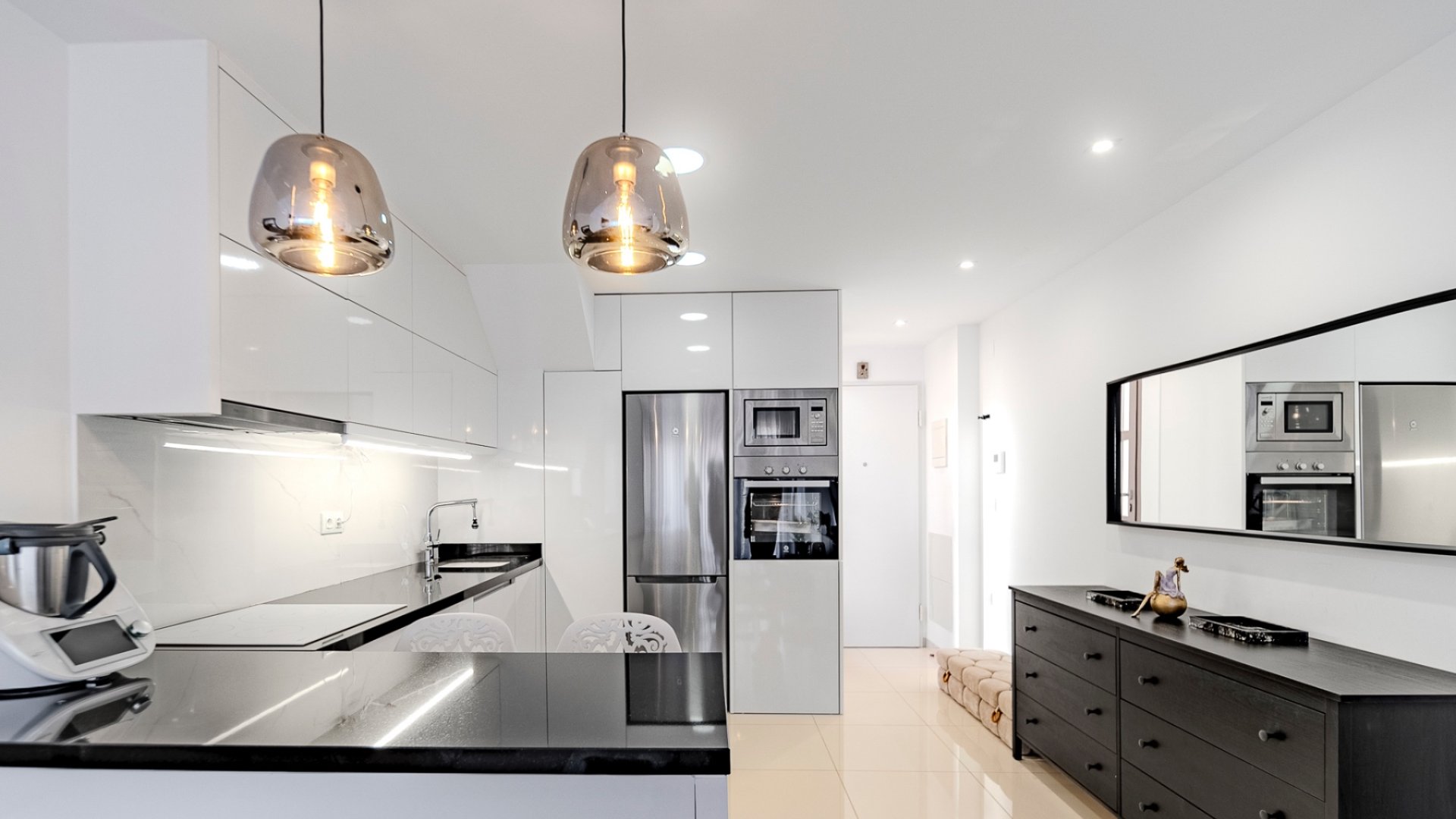 Reventa - Apartamentos -
Pilar de la Horadada - Mil Palmeras
