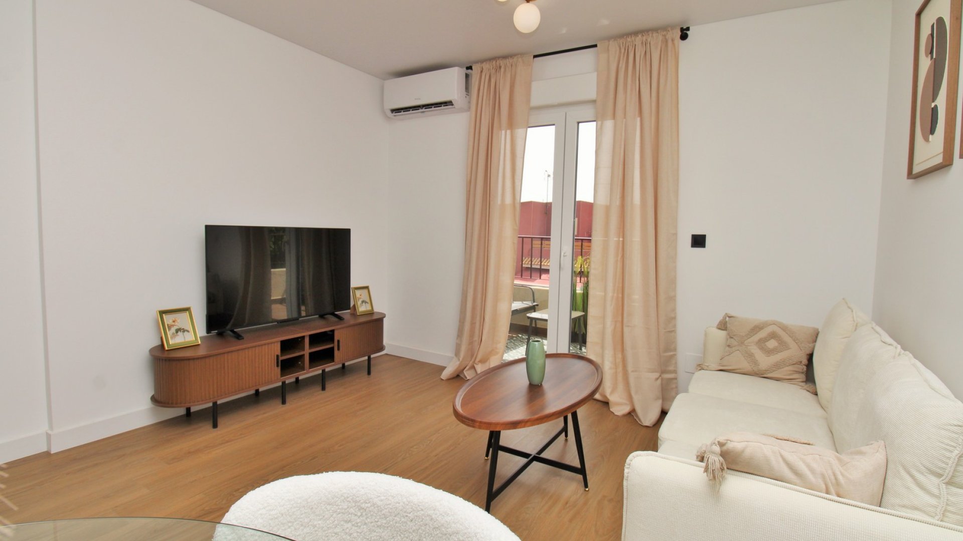 Reventa - Apartamentos -
Pilar de la Horadada - Torre de la Horadada