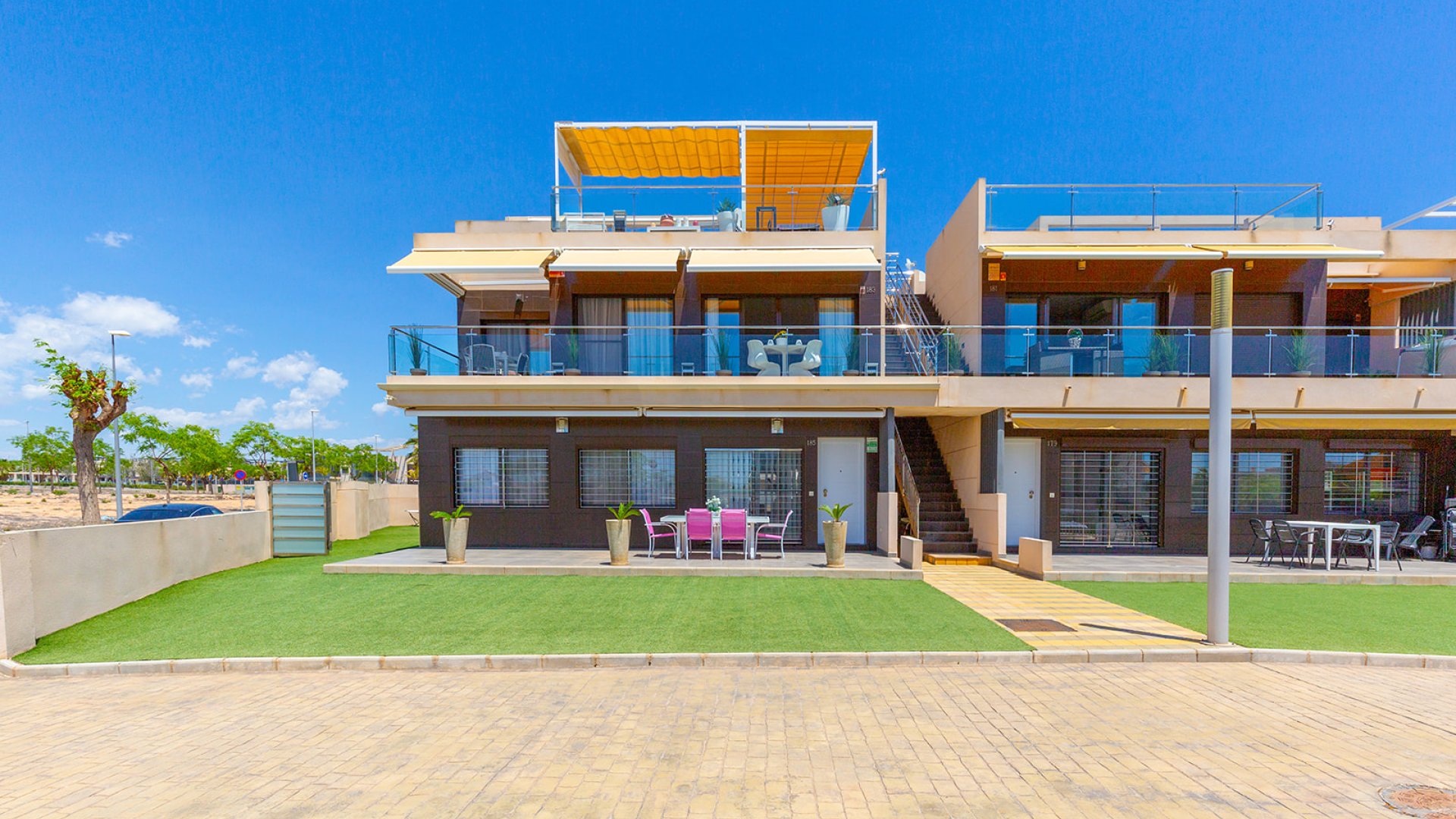 Reventa - Apartamentos -
Pilar de la Horadada - Torre de la Horadada