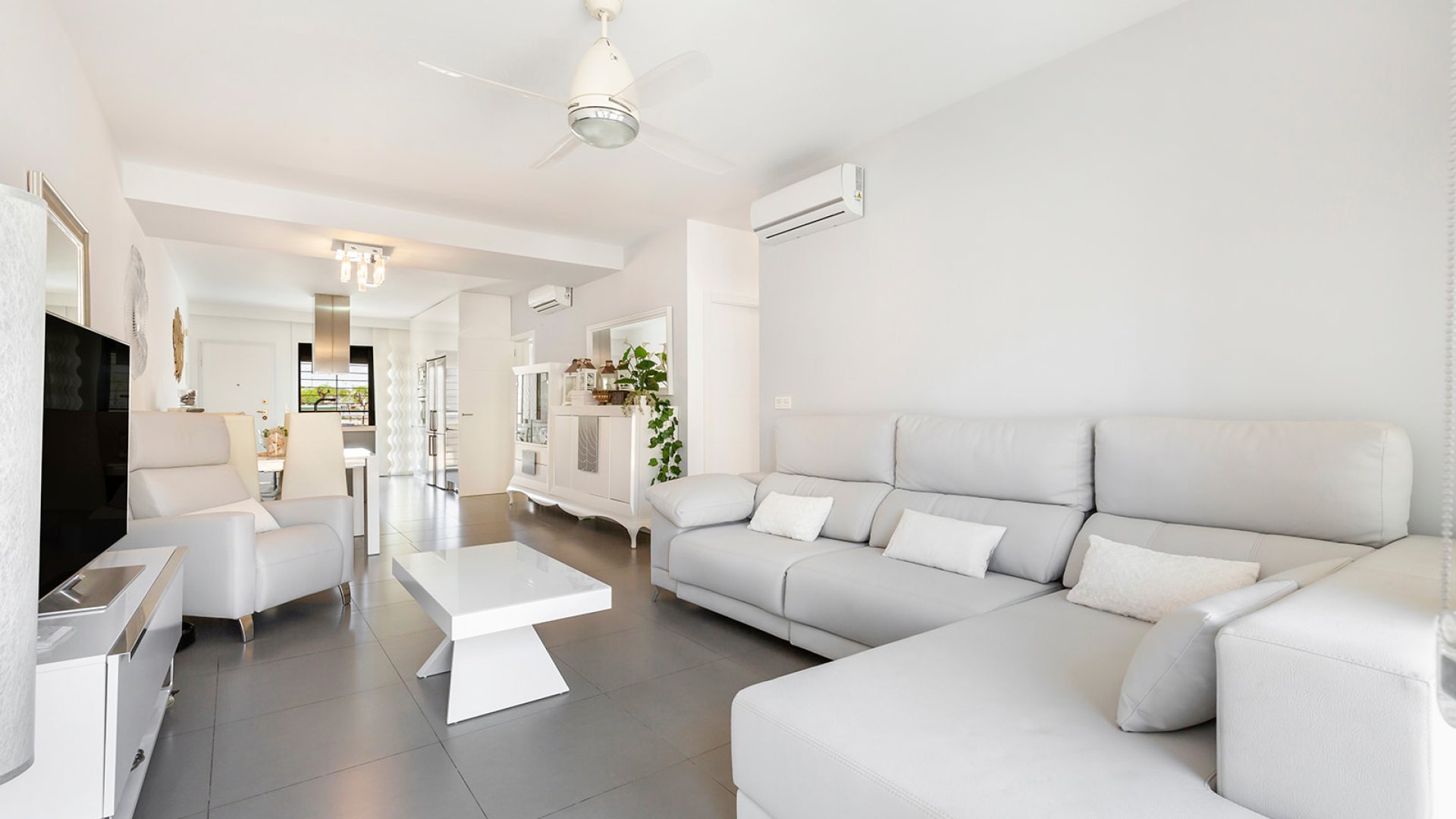 Reventa - Apartamentos -
Pilar de la Horadada - Torre de la Horadada