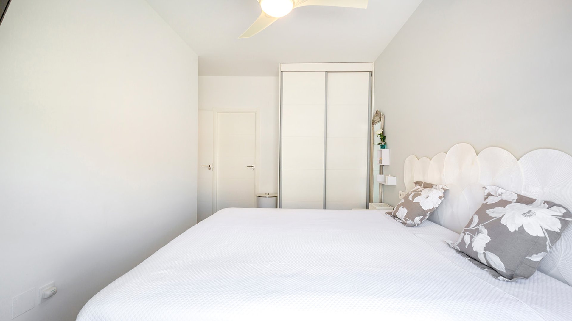 Reventa - Apartamentos -
Pilar de la Horadada - Torre de la Horadada