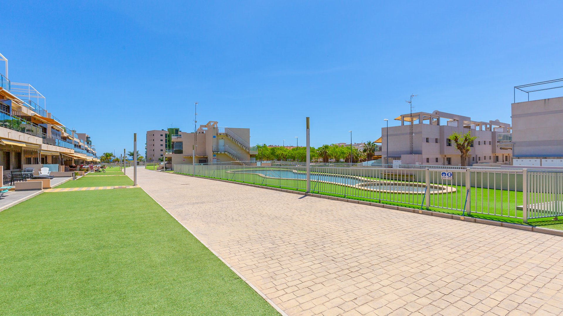 Reventa - Apartamentos -
Pilar de la Horadada - Torre de la Horadada