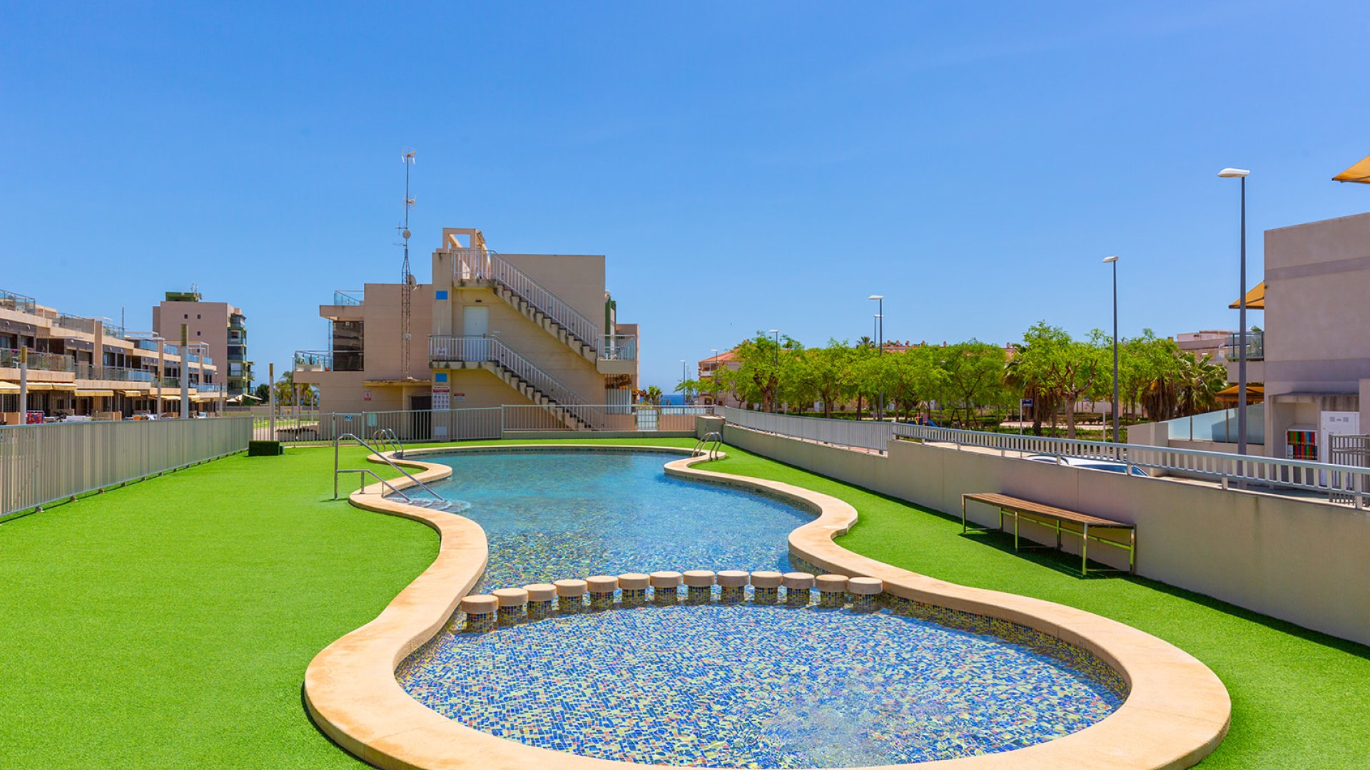 Reventa - Apartamentos -
Pilar de la Horadada - Torre de la Horadada