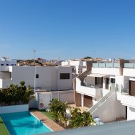 Reventa - Apartamentos -
Pilar de la Horadada - Zona Pueblo