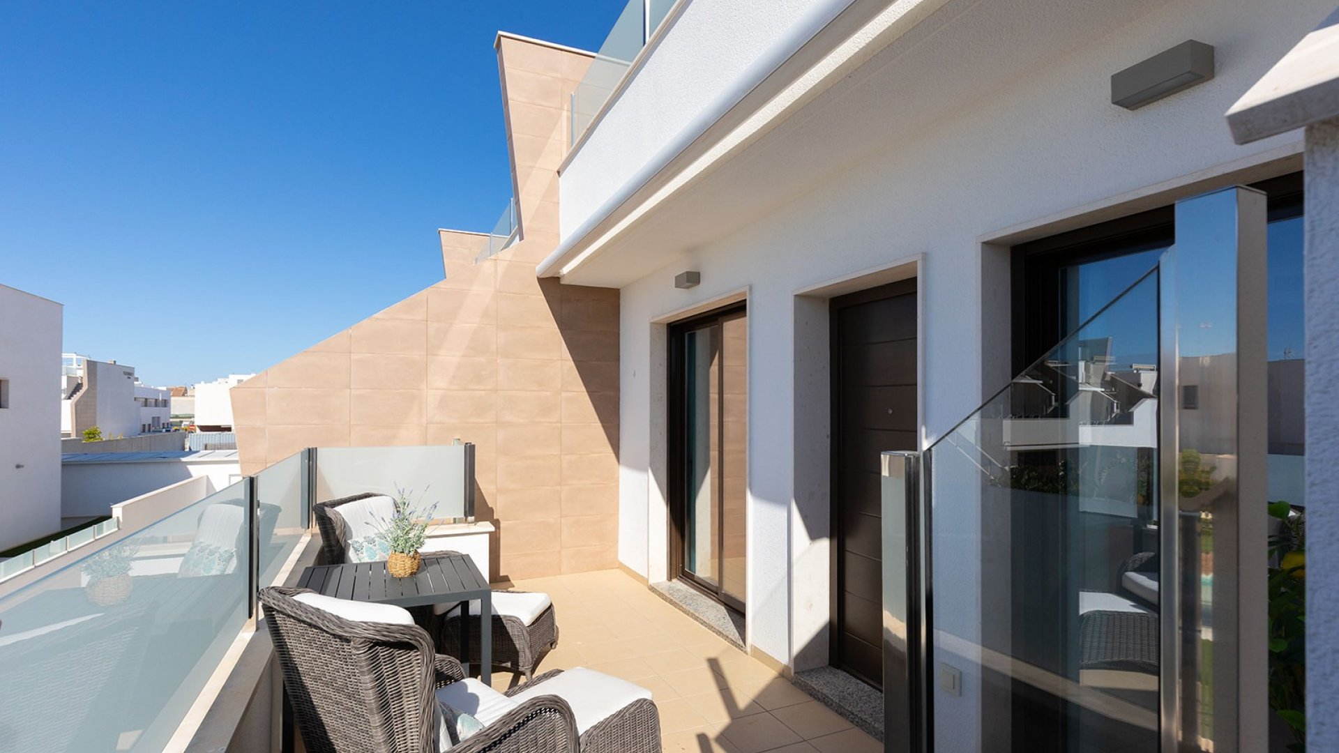 Reventa - Apartamentos -
Pilar de la Horadada - Zona Pueblo