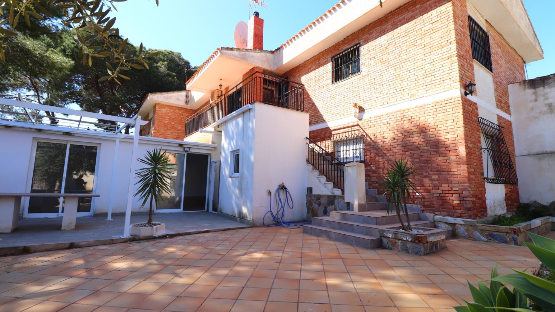 Reventa - Apartamentos -
Pinar de Campoverde - Pinar de Campoverde - Village