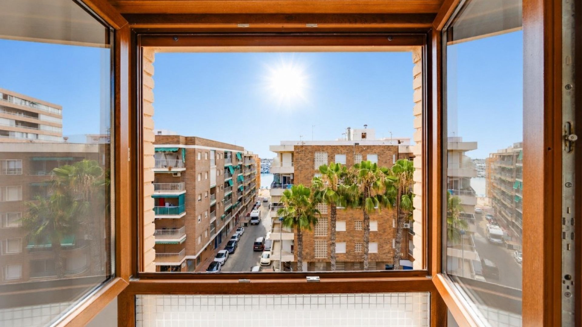 Reventa - Apartamentos -
Playa del Acequion