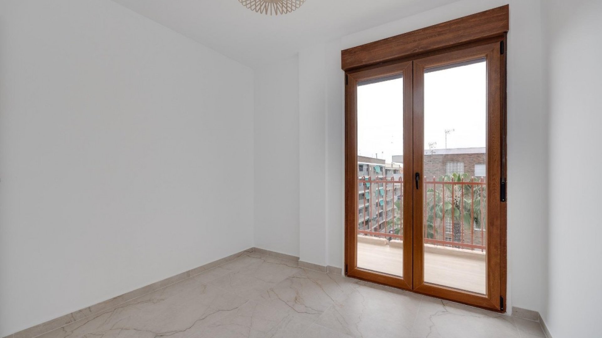 Reventa - Apartamentos -
Playa del Acequion