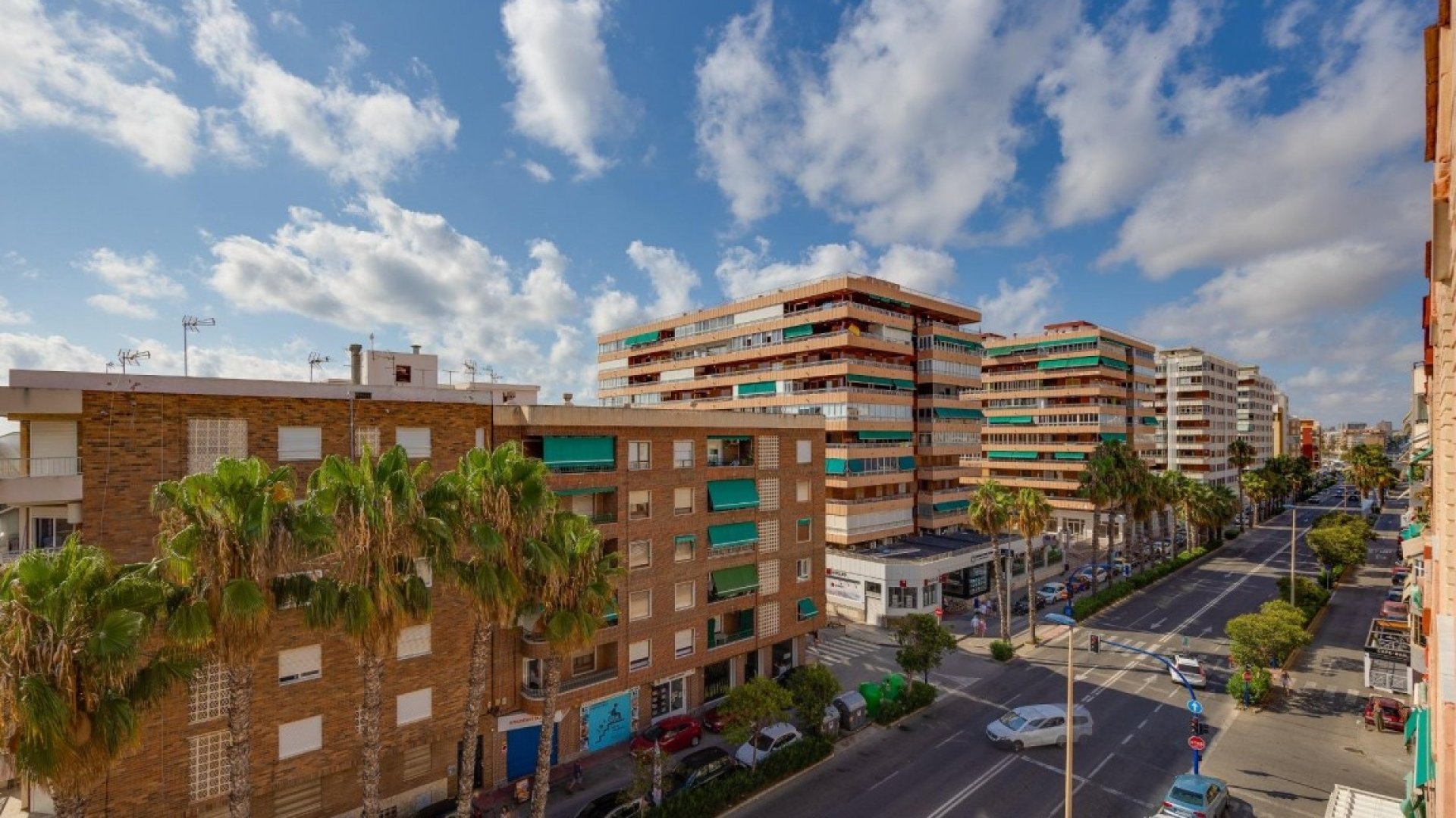 Reventa - Apartamentos -
Playa del Acequion