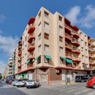 Reventa - Apartamentos -
Playa del Acequion