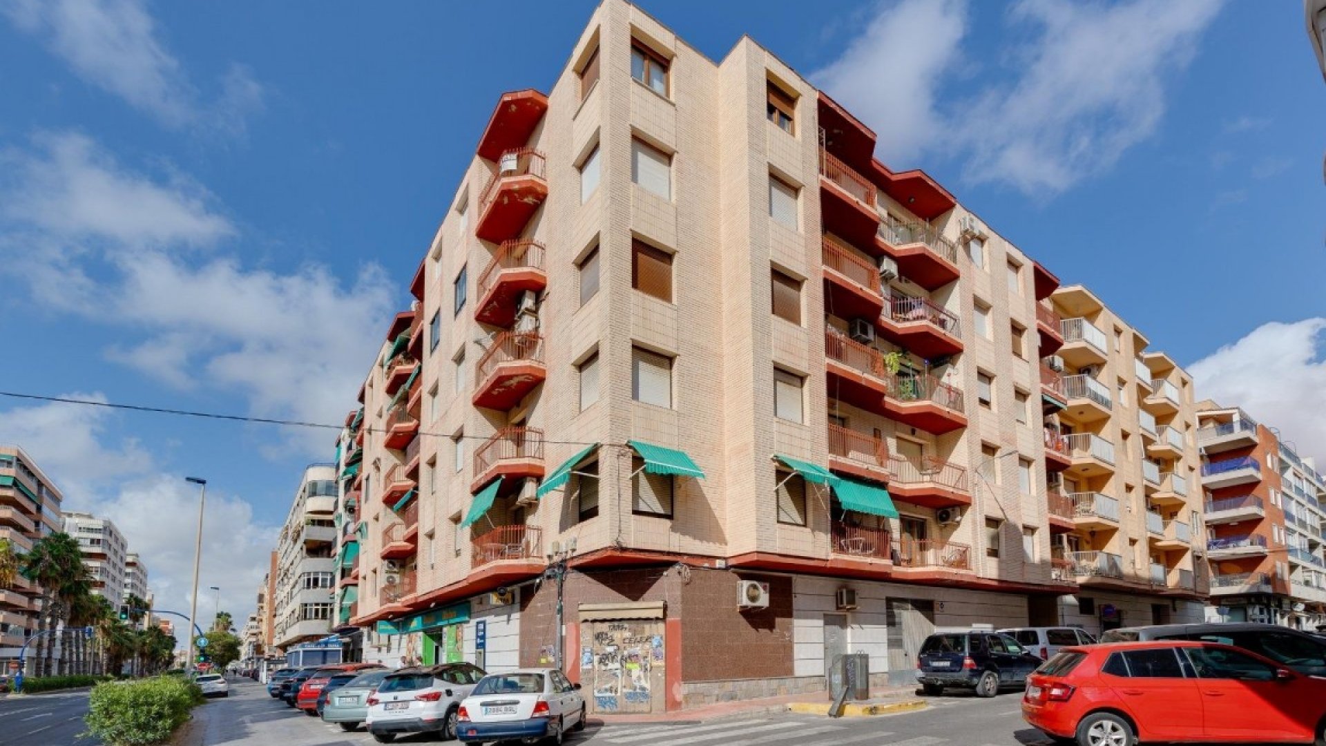 Reventa - Apartamentos -
Playa del Acequion