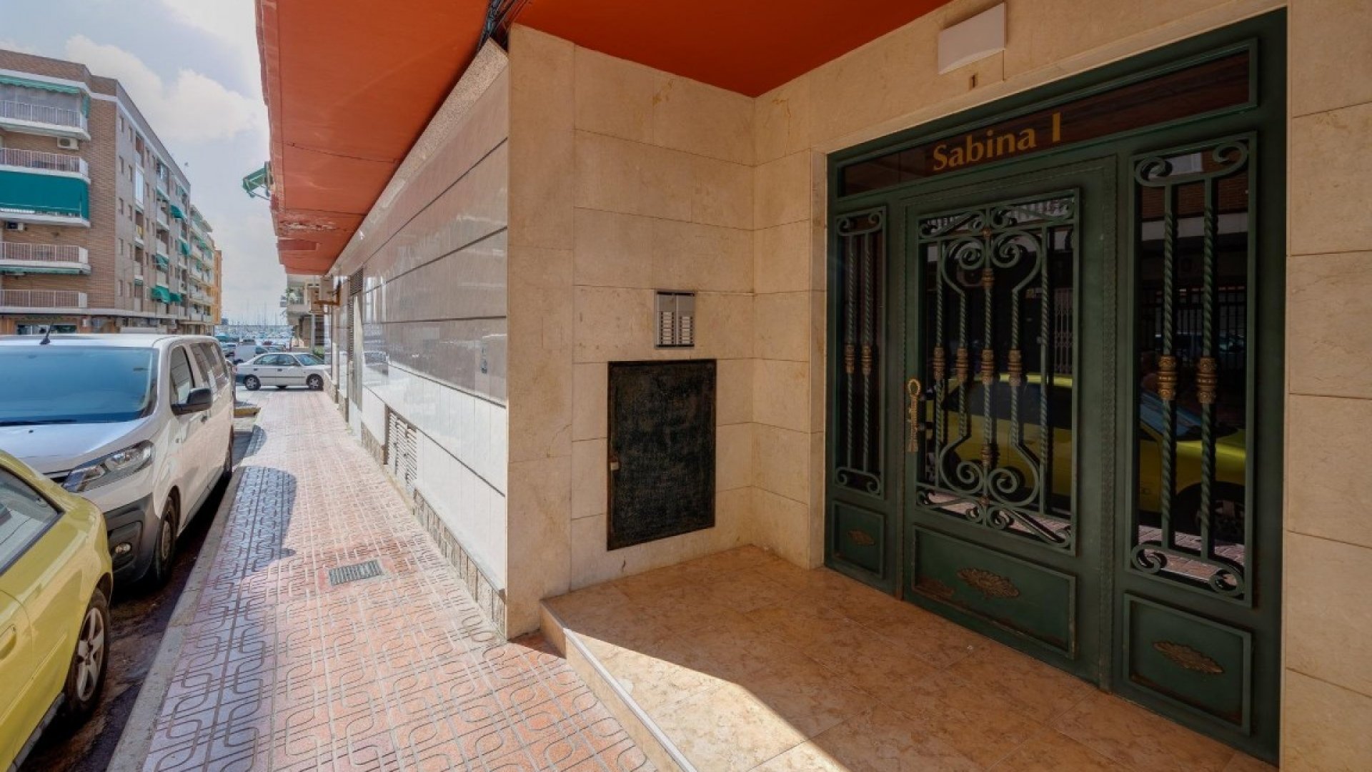 Reventa - Apartamentos -
Playa del Acequion