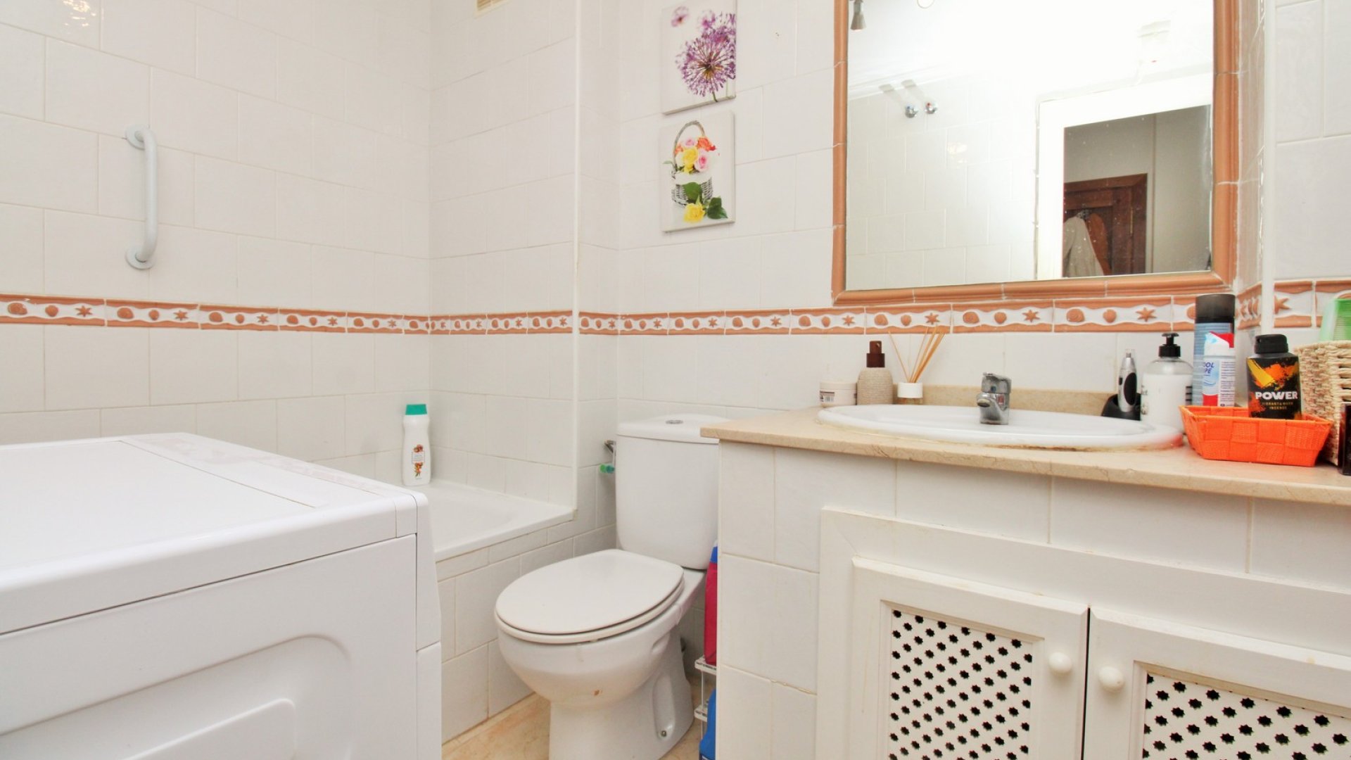 Reventa - Apartamentos -
Playa Flamenca