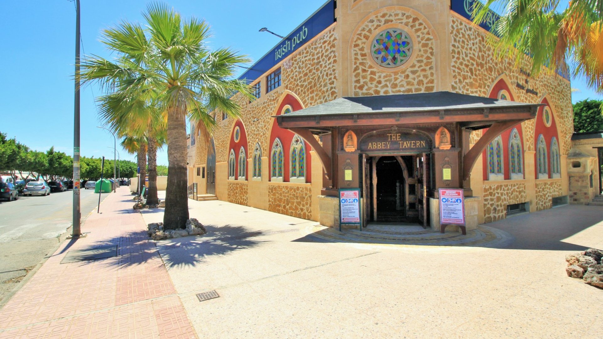 Reventa - Apartamentos -
Playa Flamenca