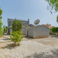 Reventa - Apartamentos -
San Fulgencio - La Marina