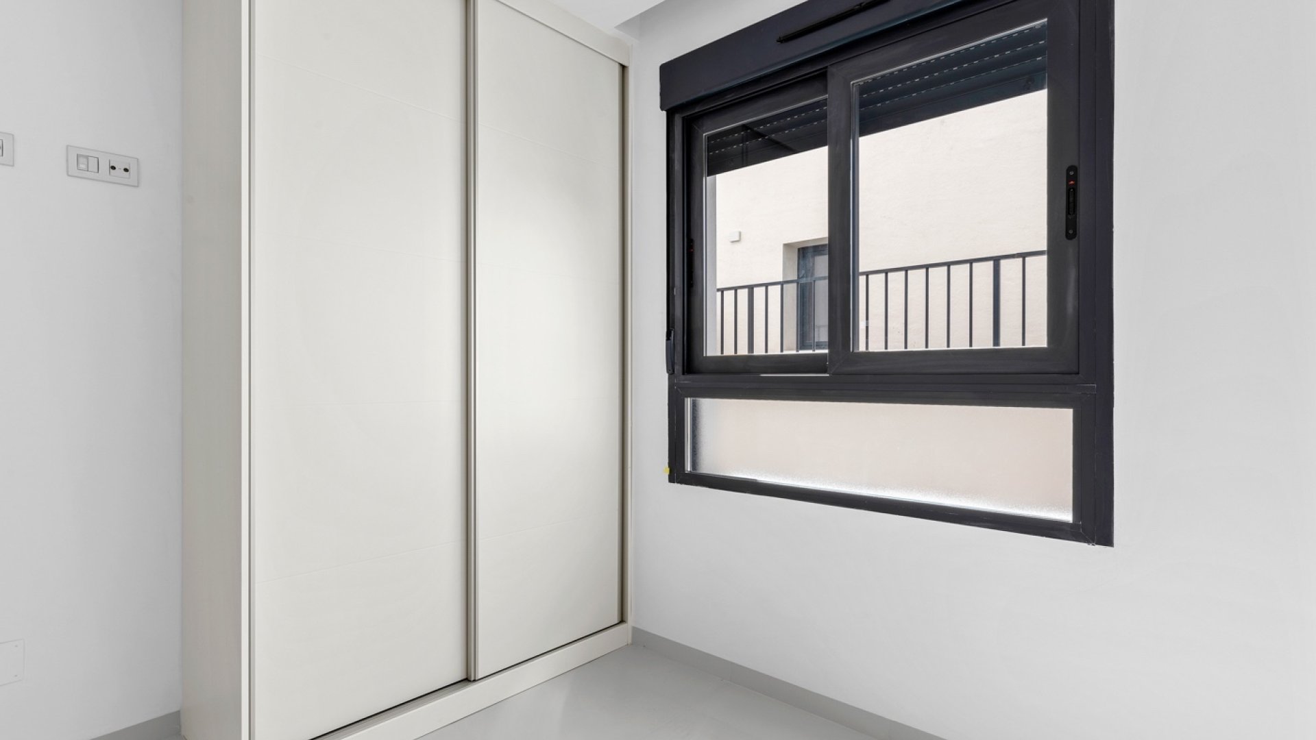 Reventa - Apartamentos -
San Miguel de Salinas - Costa Blanca