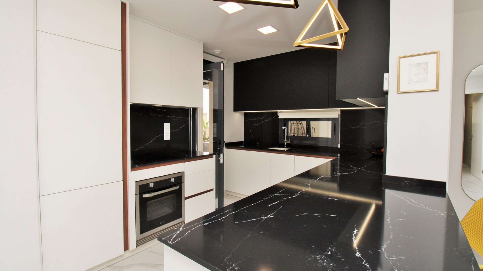 Reventa - Apartamentos -
San Miguel de Salinas