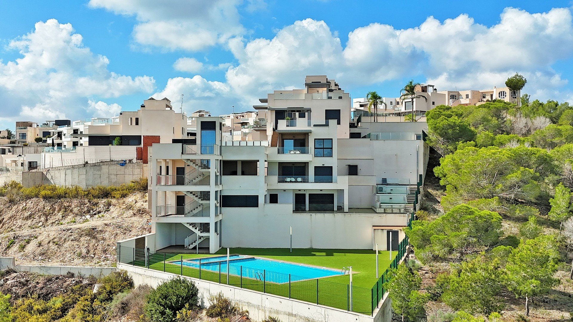 Reventa - Apartamentos -
San Miguel de Salinas