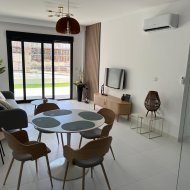 Reventa - Apartamentos -
San Miguel de Salinas