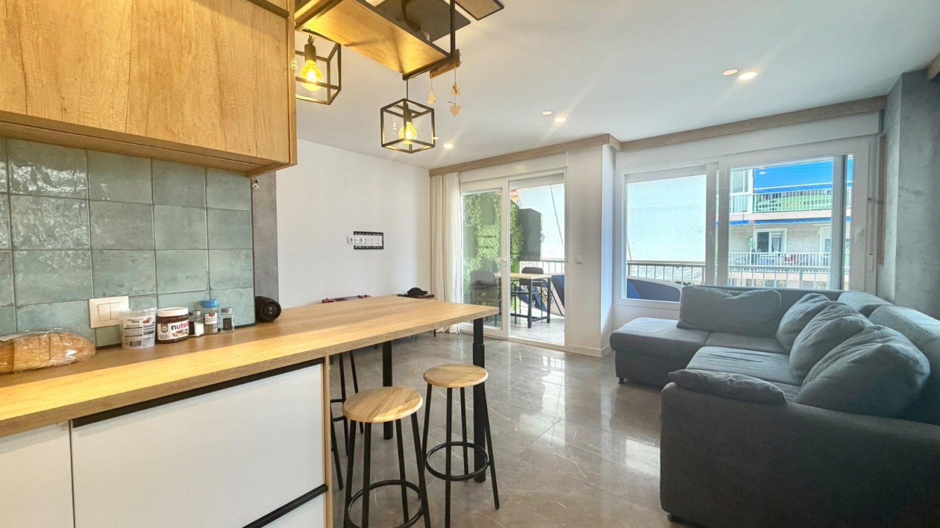 Reventa - Apartamentos -
Santa Pola - Gran Playa